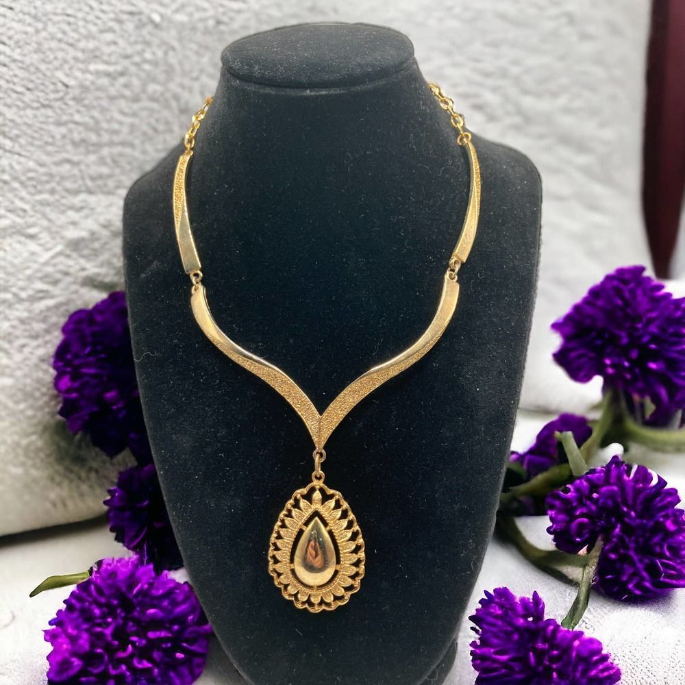 Modern Gold-Tone 14.75 Choker Necklace!